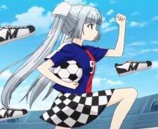 Miss Monochrome - The Animation: Soccer-hen